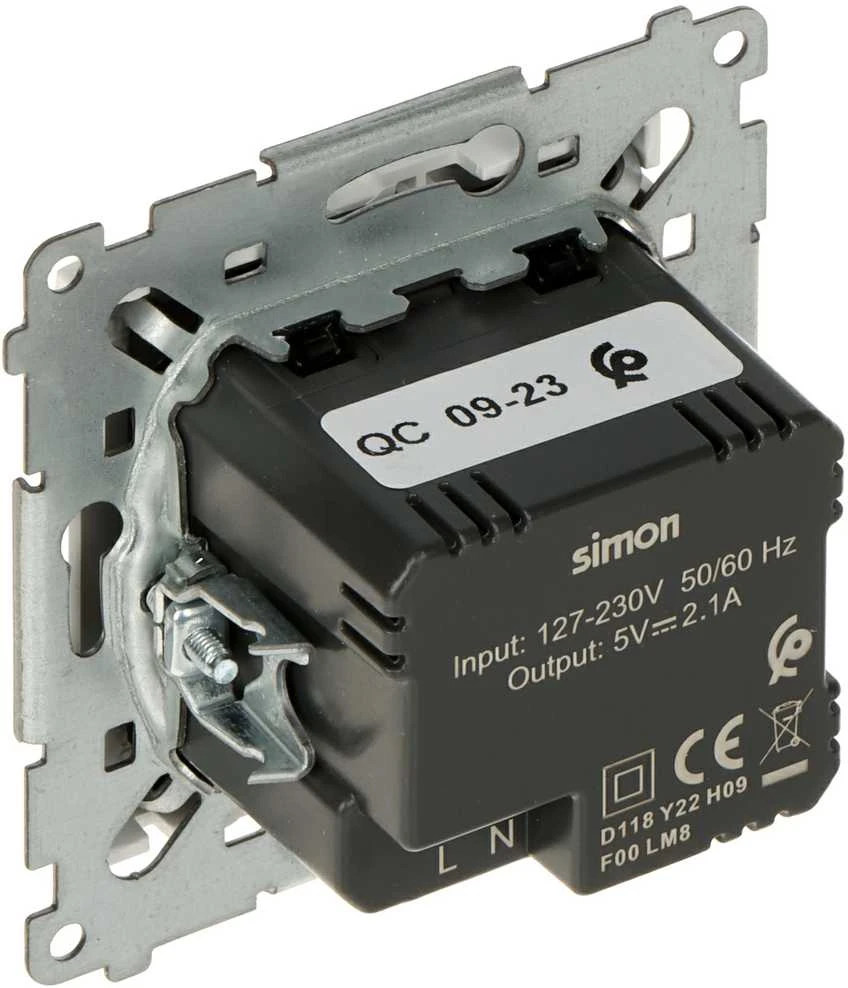 Kontak Simon MAITINIMO LIZDAS DC2USB.01/11-SIMON54 Premium USB 5 V DC / 2.1 A