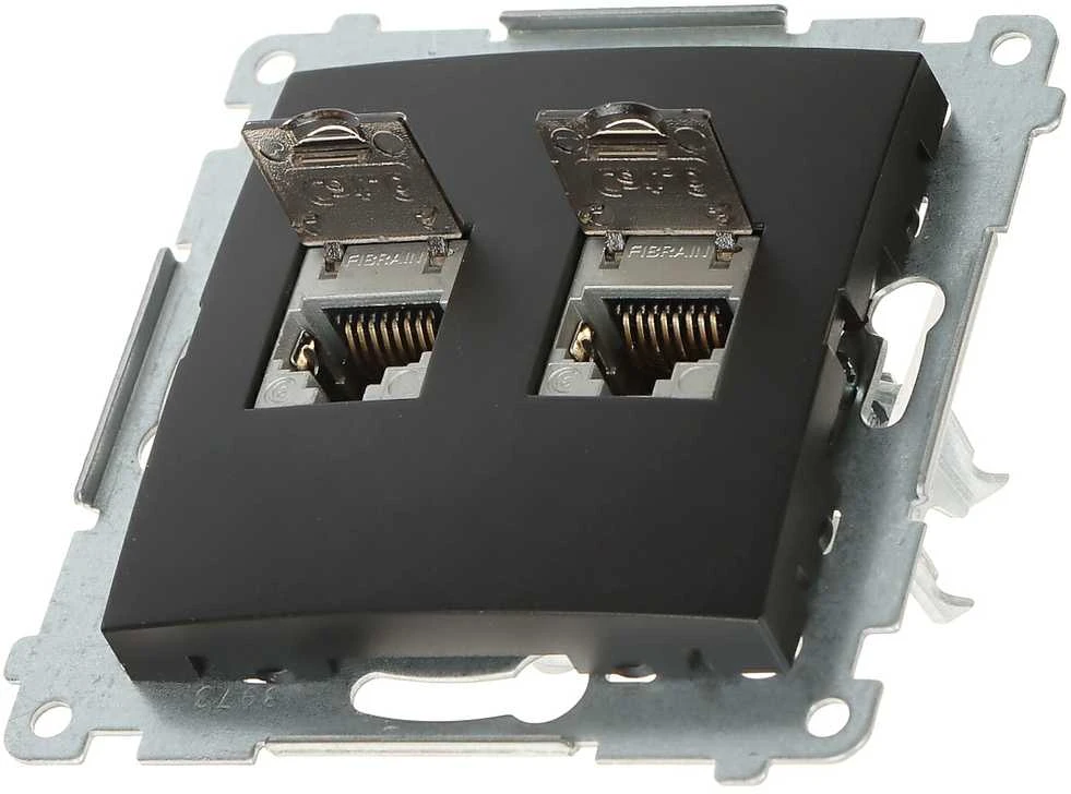 Kontakt Simon UŽBAIGIMO LIZDUKAS RJ-45 D62E.01/49-SIMON54