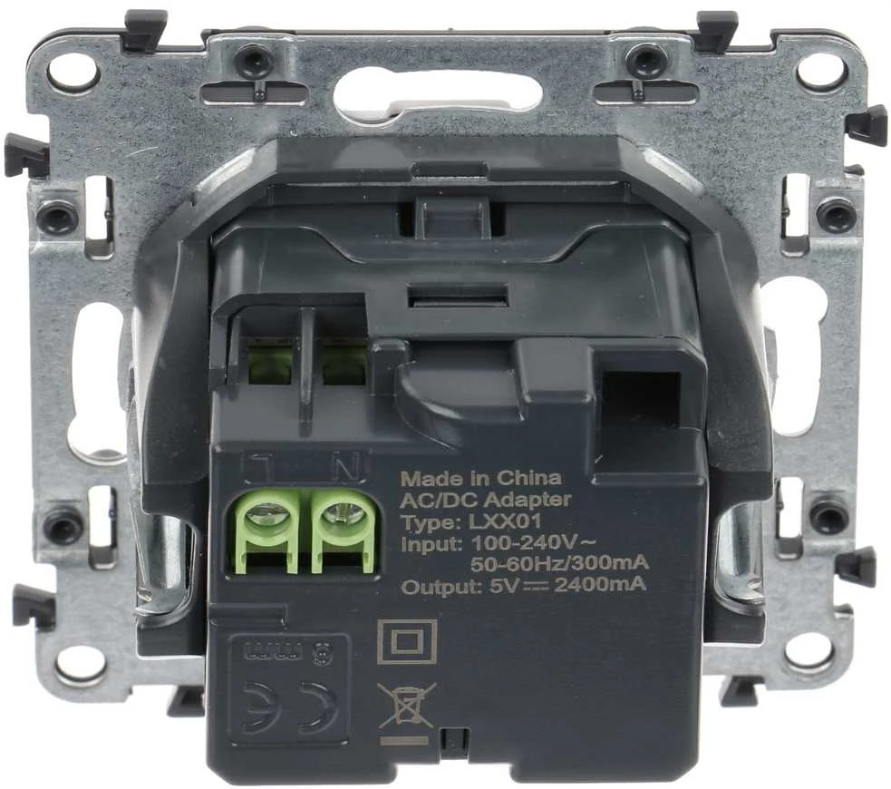 MAITINIMO LIZDAS LE-753112 Valena Life 2 PORTAI USB 2.4A/5V LEGRAND