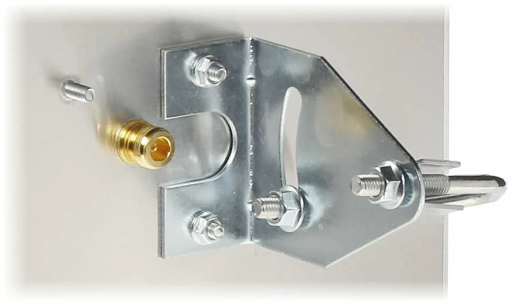TST PANELINĖ ANTENA ATK-P14/800-2600