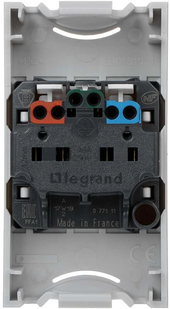 PAVIENIS LIZDAS LE-004280 DIN TS-35 230 V 16 A LEGRAND