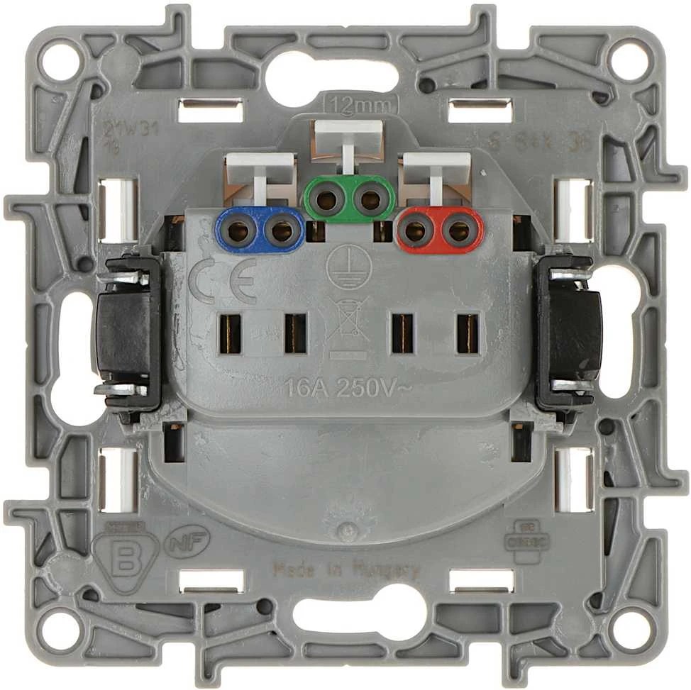 PAVIENIS LIZDAS LE-664536 Niloe 230 V 16 A LEGRAND