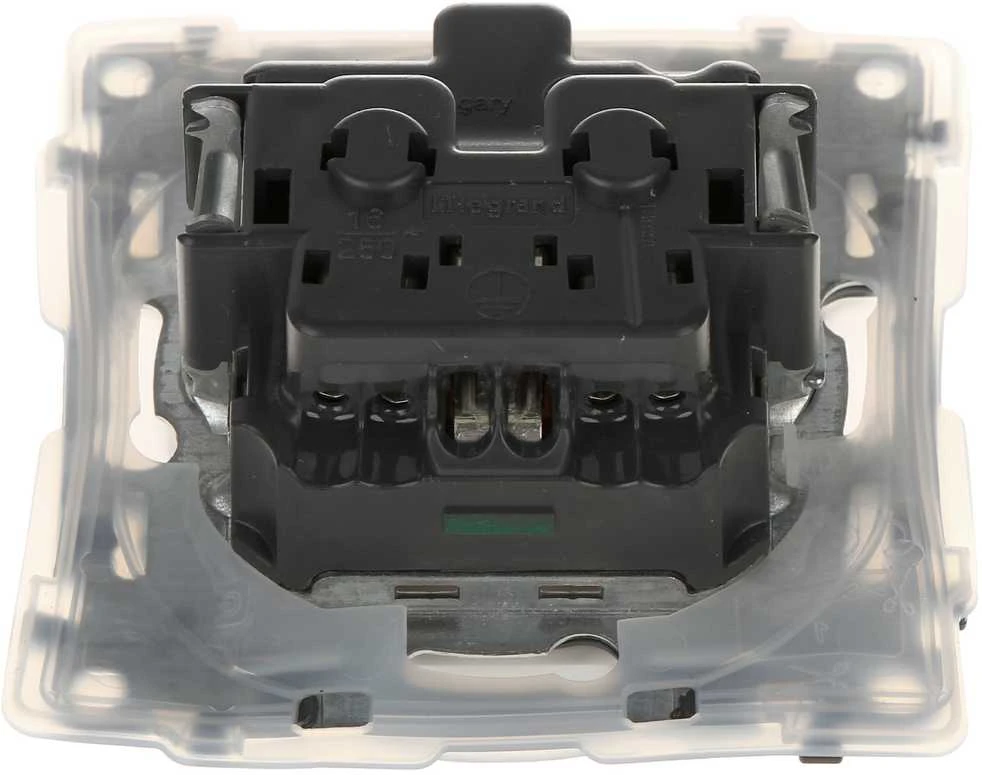PAVIENIS LIZDAS LE-753119 Valena Life 230 V 16 A (Schuko) IP44 LEGRAND