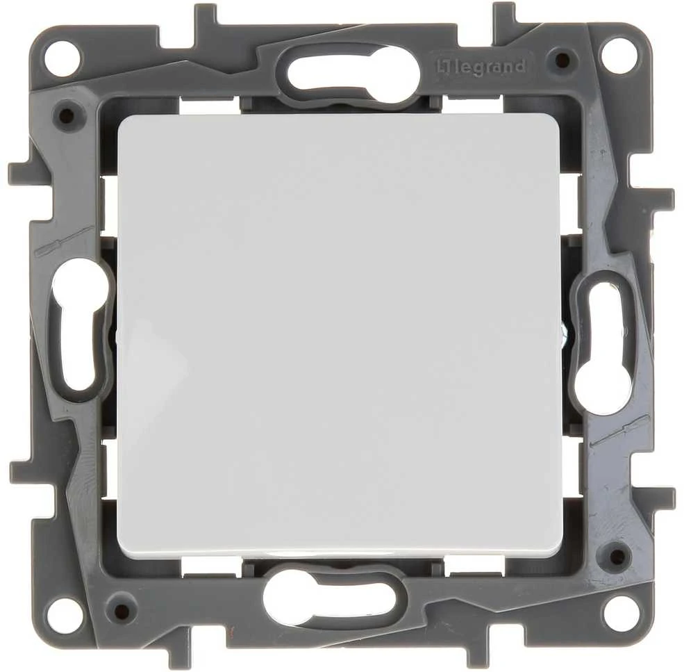 PAVIENIS MOMENTINIS MYGTUKAS LE-764507 Niloe 230 V 6 A LEGRAND