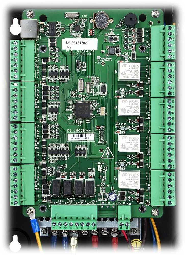 Įeigos kontroleris Hikvision DS-K2804
