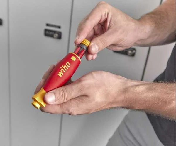 Atsuktuvas su antgaliais (4 vnt.) WIHA PocketMax® 1000V, Elektrikams