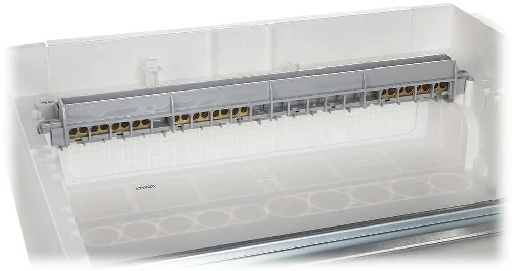 Legrand Įleidžiama skirstomoji plokštė RWN N+PE 4x12 metalinės durys 602434