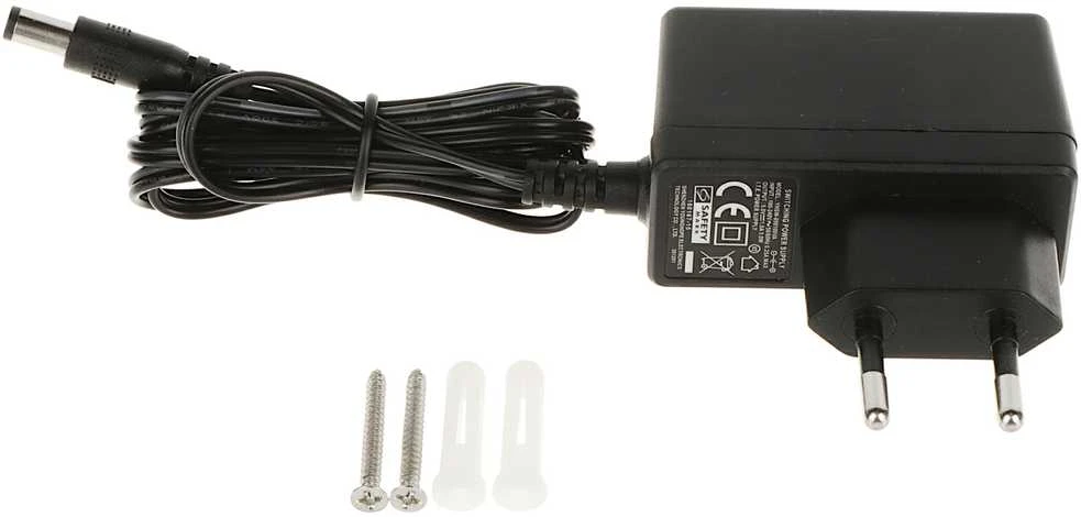 Šakotuvas SWITCH DGS-105/E 5 PRIEVADŲ D-Link
