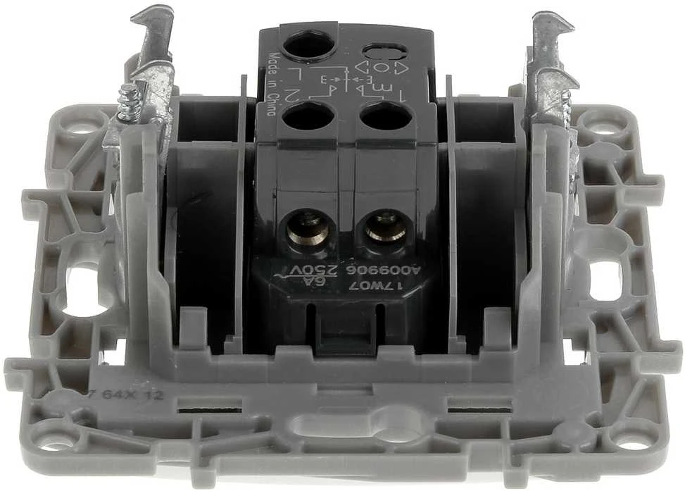TIESIOGINIO VALDYMO MYGTUKAS ROLETĖMIS LE-764512 Niloe 6 A LEGRAND