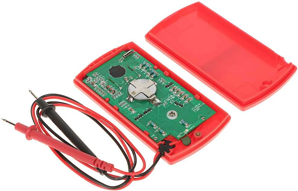 UNIVERSALUS MATAVIMO PRIETAISAS UT-120A UNI-T