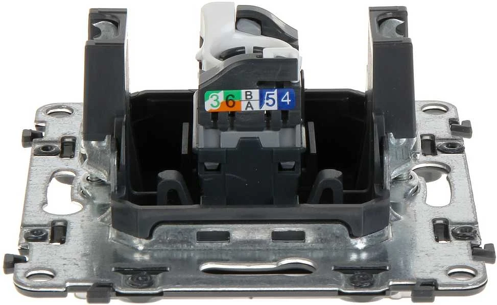 UŽBAIGIMO LIZDAS LE-753140 Valena Life RJ-45 LEGRAND