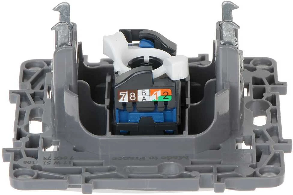 UŽBAIGIMO LIZDUKAS RJ-45 LE-764573 Niloe LEGRAND