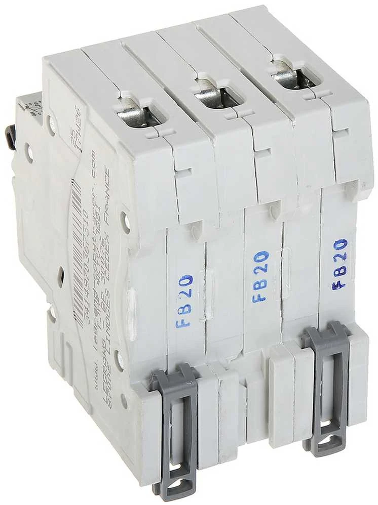 VAROMASIS JUNGIKLIS LE-419170 TRIFAZIS 20 A B TIPAS LEGRAND