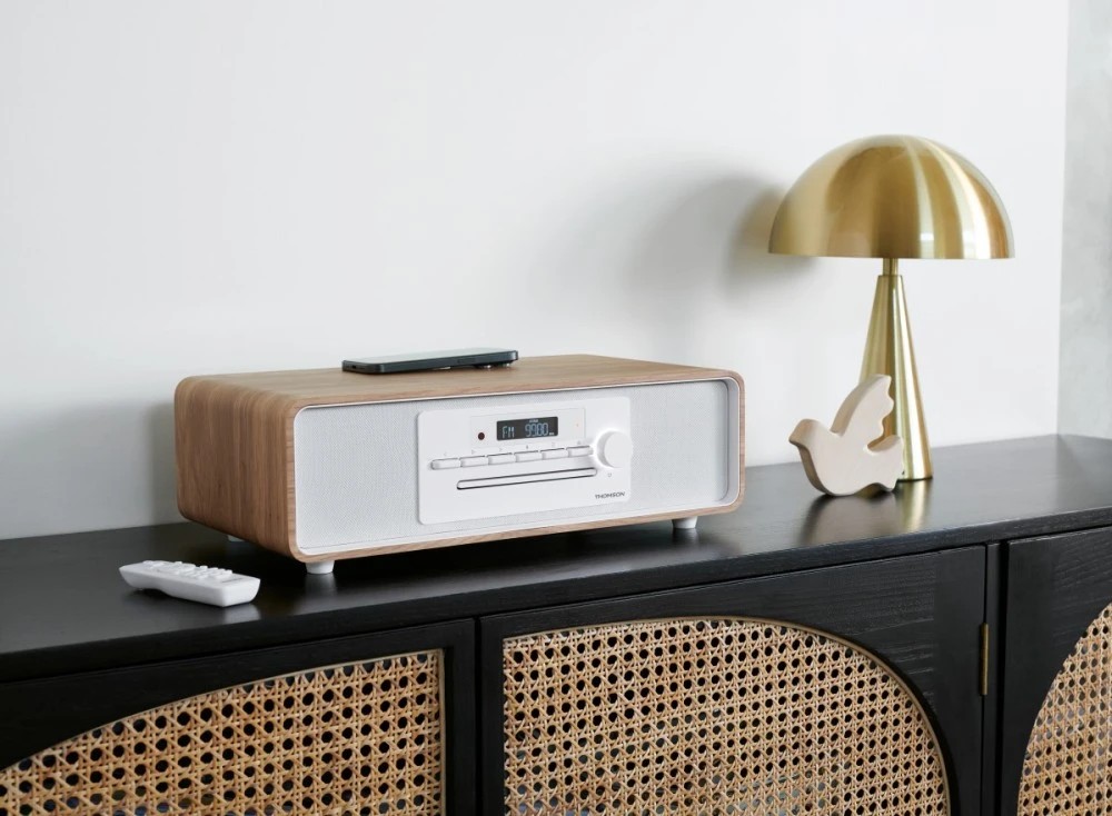 Muzikinis centras Thomson MIC301IDABBT - Mikrofonų sistema su CD/MP3/USB/FM/DAB+ ir „Bluetooth“ - balta aprašymas - Prekės nuotrauka