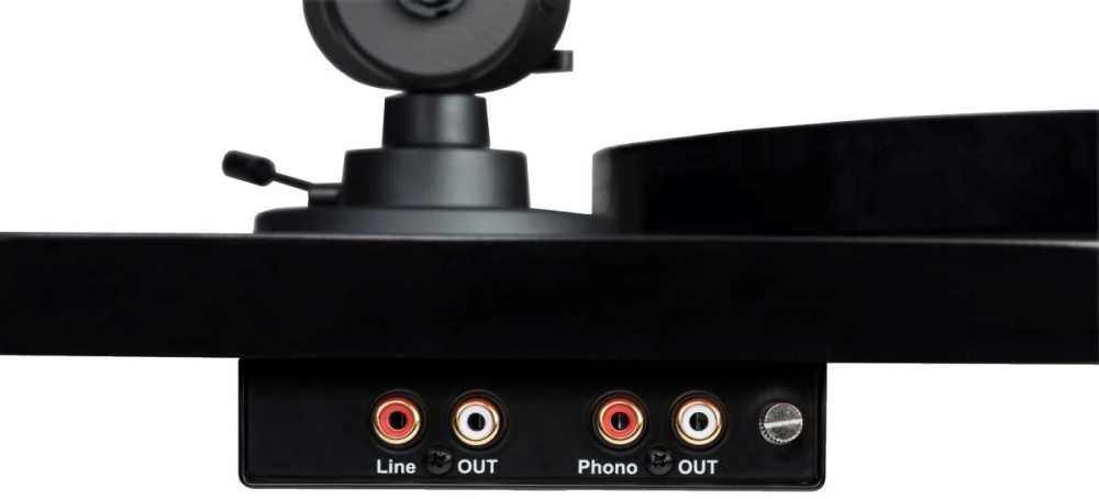 Patefonas Pro-Ject E1 BT su Audio-Technica AT3600L galvute, priešstiprintuviu ir Bluetooth, juodas