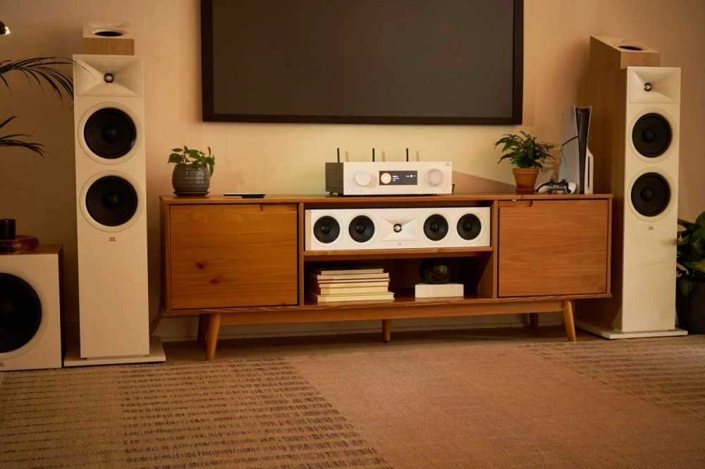 JBL STAGE 2 245C LATTE CENTRINIS GARSIAKARIASIS