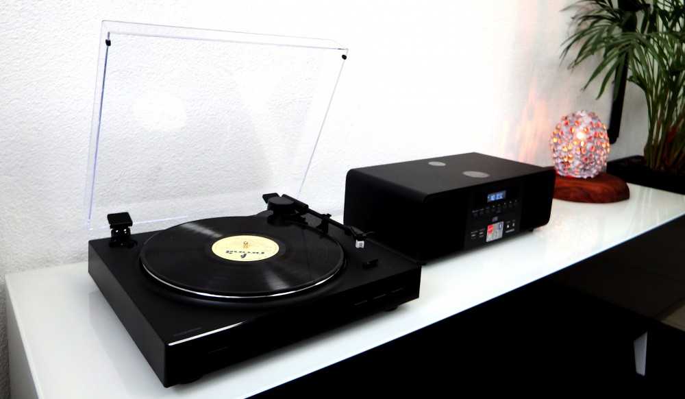 Rinkinys stereo / Cyfrowa mini muzikinis centras su gramofonem THOMSON TT350 & MIC200