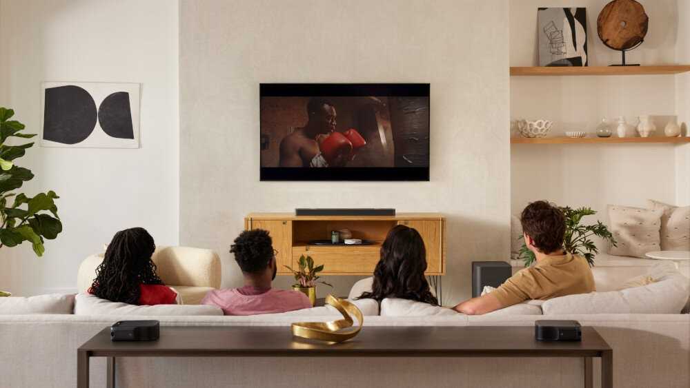 Namų kino sistema JBL Bar 1000, Juodos spalvos