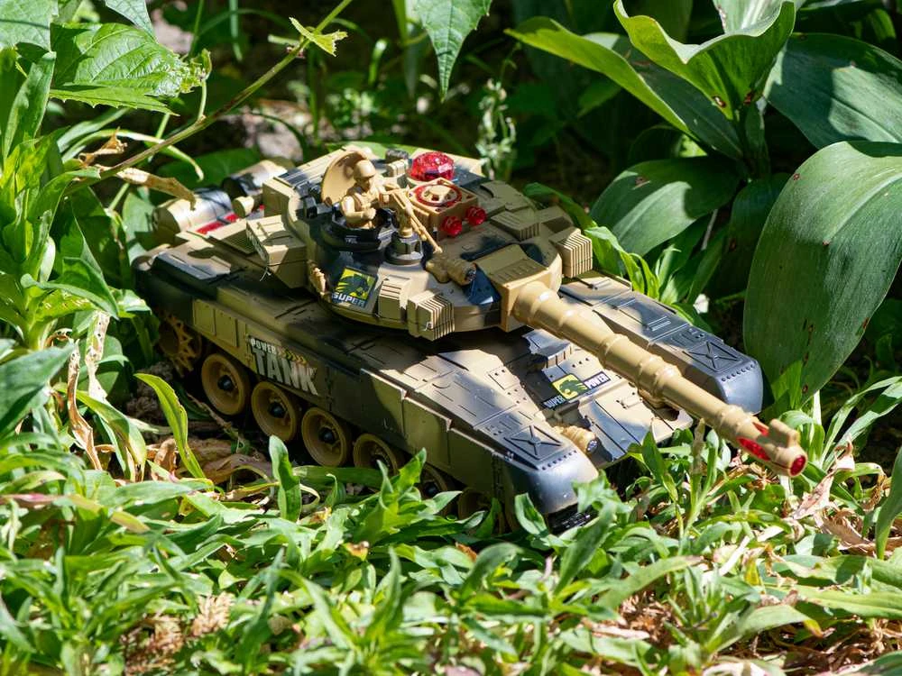 Rastar Tankas valdomas pulteliu RC Big War Tank