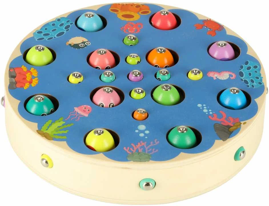 Šeimos žaidimas žuvis vikšras žvejyba montessori