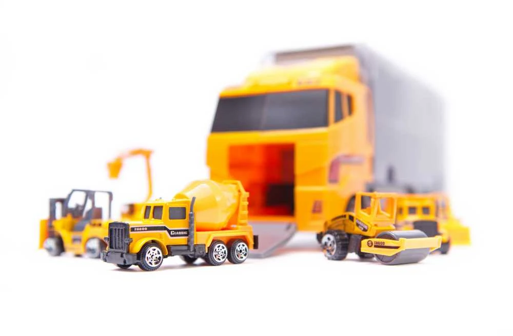 KIK Transporterio sunkvežimis TIR paleidimo įrenginys + metaliniai automobiliai statybinės mašinos