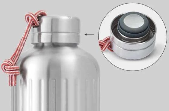 Black Blum Juodas Blum Termo gertuvė Juodas and Blum Bam Explorer Insulated Bottle - Žalia
