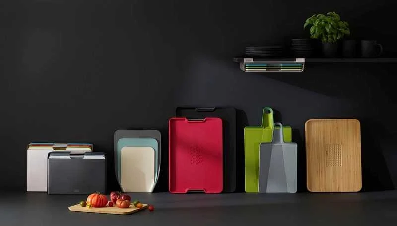 Joseph Joseph Joseph Cut&Carve Plus Dwustronna XL raudona