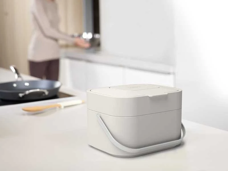 Joseph Joseph Joseph Intelligent Waste Stack 30015 4 l smėlio spalva