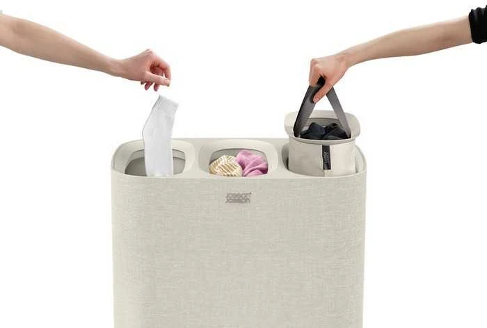 Joseph Joseph Joseph Tota 3 skyrių 90 l smėlio spalva