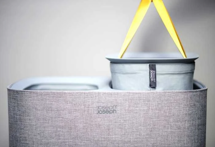 Joseph Joseph Joseph Tota 90 l pilka