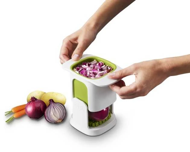 Joseph Joseph JJ-ChopCup daržovių smulkintuvas, balta ir žalia
