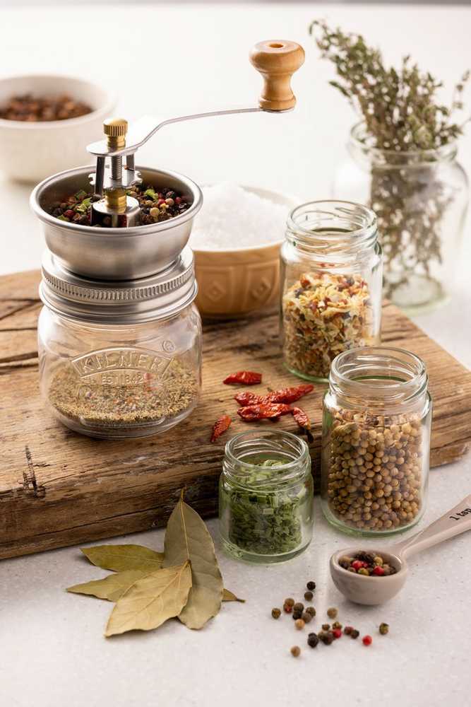 Prieskonių malūnėlis SEASONING GRINDER / Kilner