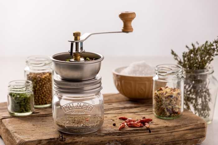 Prieskonių malūnėlis SEASONING GRINDER / Kilner