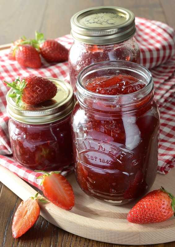KONSERVUOJAMAS STIKLAINIS 0,5 L / Kilner