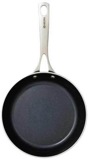 Keptuvė su keramine danga Kyocera 20cm.