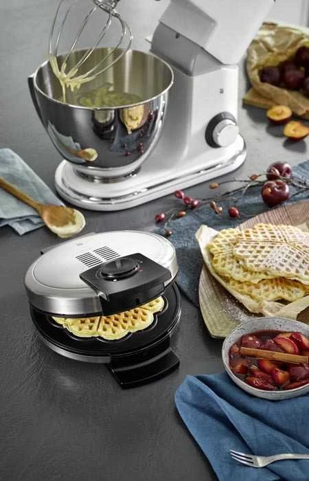 WMF LONO vaflinė 415210011 (Juoda/Nerūdijančio plieno) 900 W