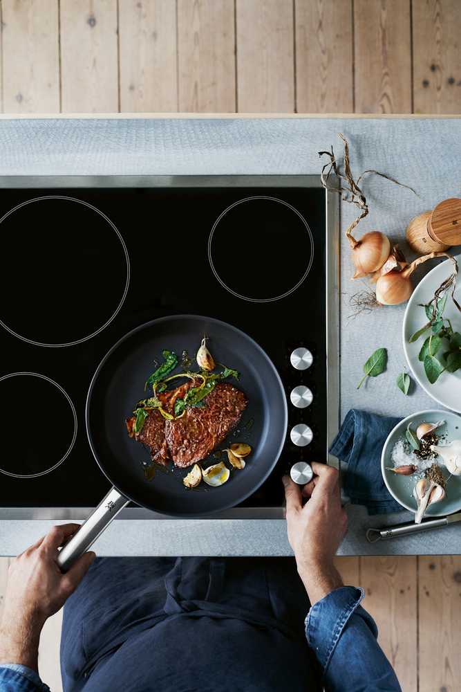 WMF-Keptuvė 28cm Steak Profi