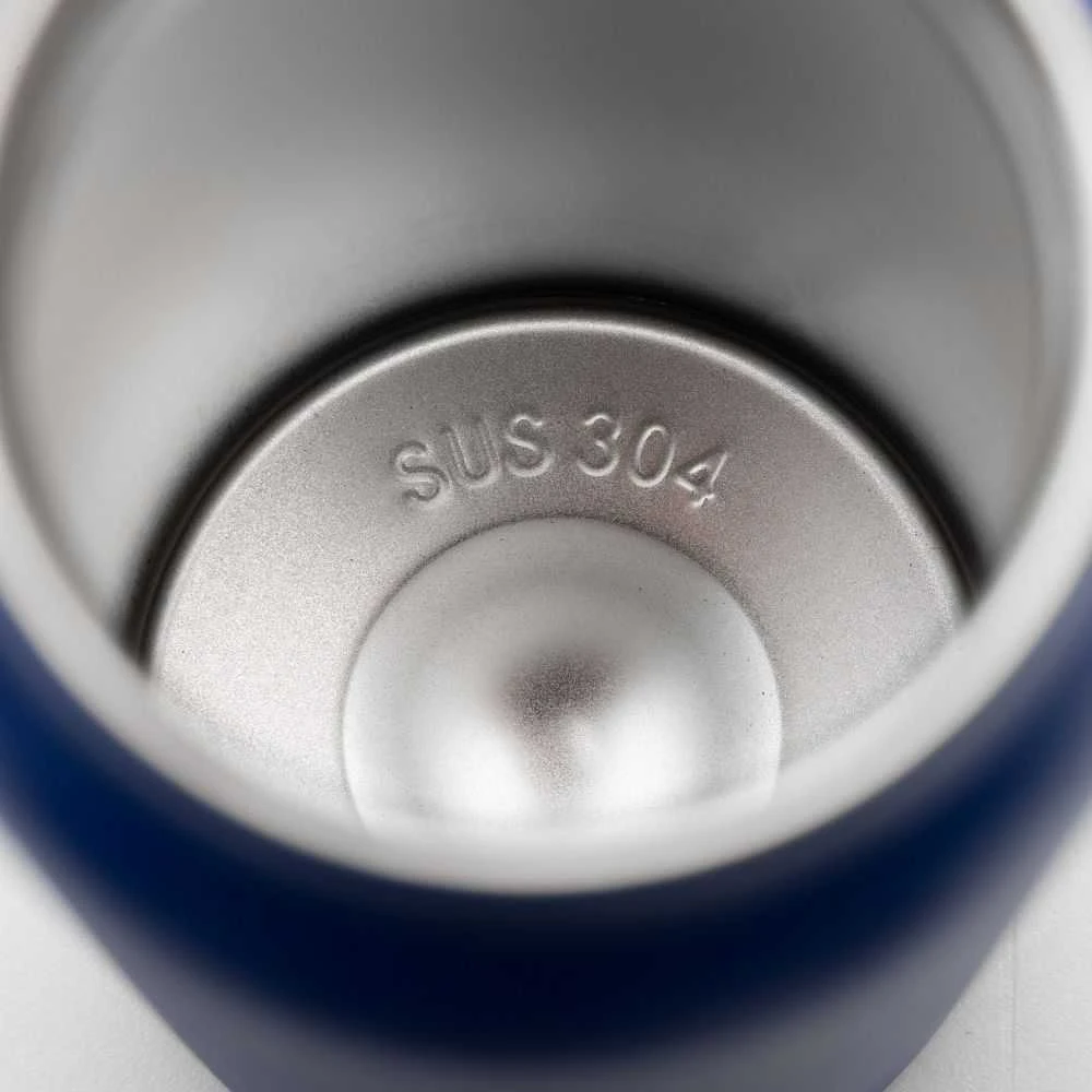 Gertuvė Oem Buteliukas / bidon na wodę metal su laikikliu kompatybilnym su Magsafe 750ml mėlyna