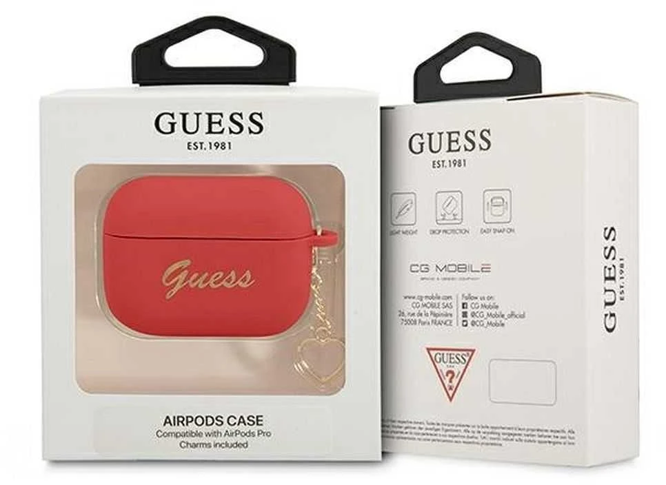Raudonas Guess AirPods Pro dėklas su širdelės pakabuku
