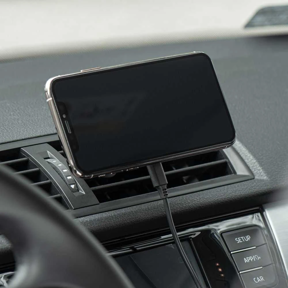 Belaidis automobilinis įkroviklis-laikiklis Forcell (HS2) (MagSafe 15W) tvirtinamas ant ventiliacijos grotelių juodas