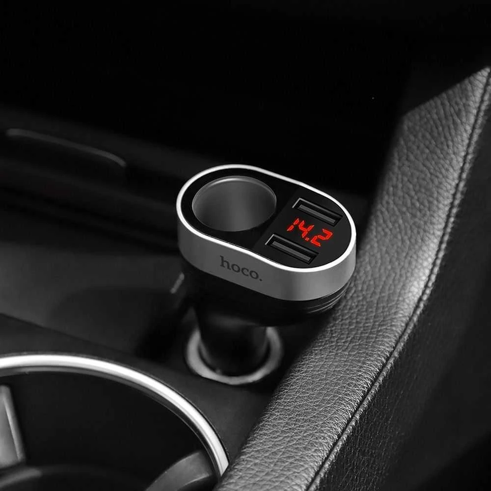 Automobilinis įkroviklis Hoco Z29 su 2 USB jungtimis (3.1A) su led ekranu juodas