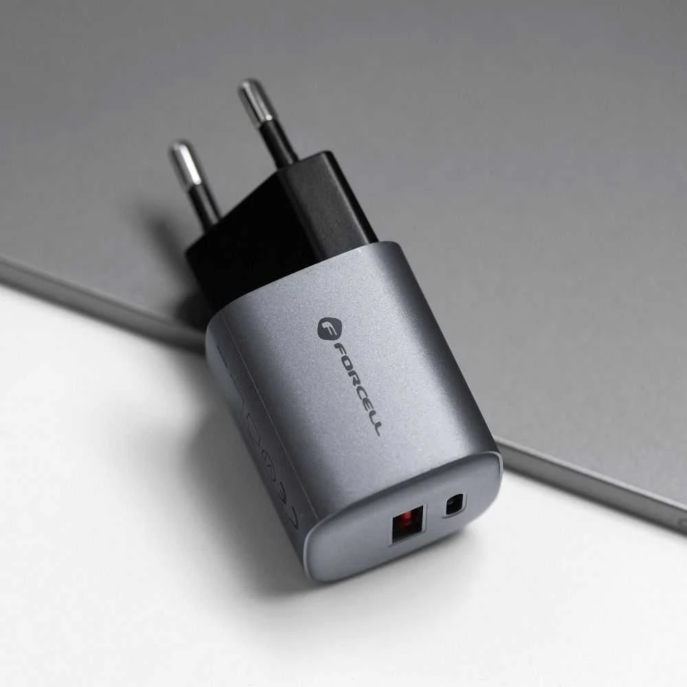 Įkroviklis Forcell F-Energy (1xUSB-C;1xUSB 3A 33W) juodas