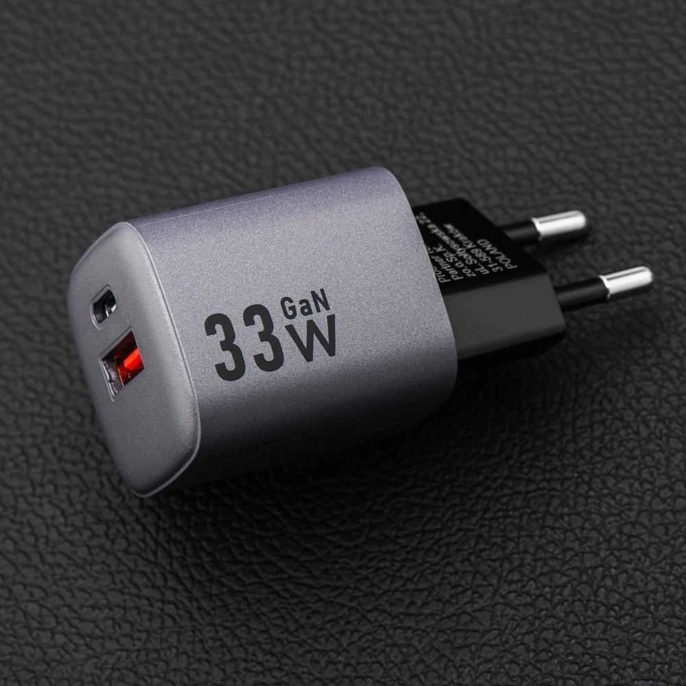 Įkroviklis Forcell F-Energy (1xUSB-C;1xUSB 3A 33W) juodas
