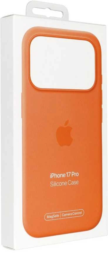 Apple iPhone 17 Pro Silicone Case with MagSafe – Orange - MGFE4ZM/A
