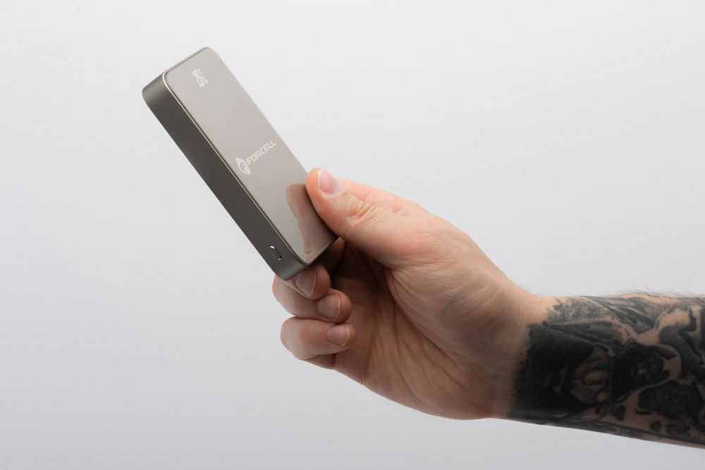 Powerbank compatible with MagSafe Forcell F-Energy SuperSlim F10K8 QC4.0 PD3.0 15W 10000 mAh titanium desert