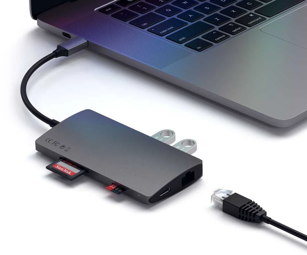 „Satechi Aliumini Adapteris V2 USB-C“ (USB-C, 3x USB-A, 4K HDMI, mikro / SD kortelių skaitytuvas, Ethernet) (pilka erdvė)