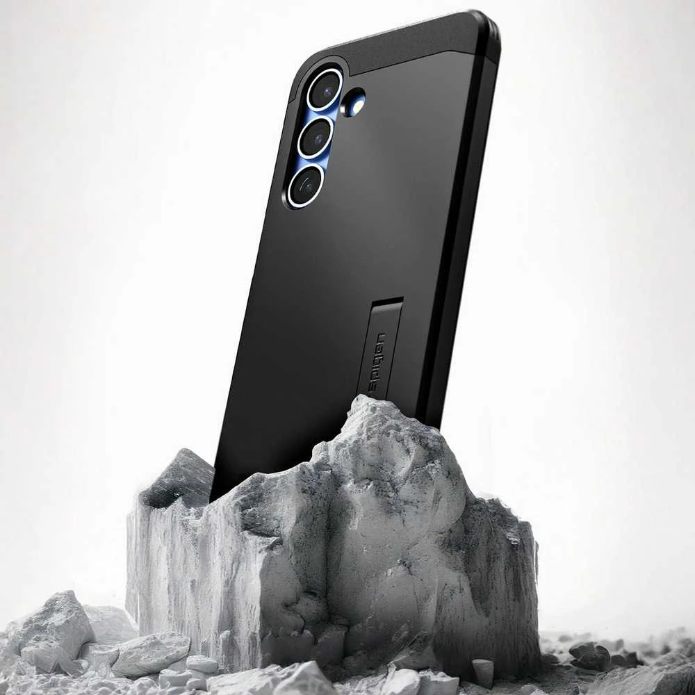 Spigen Tough Armor MagSafe – dėklas skirtas Samsung Galaxy S25+ Juodas