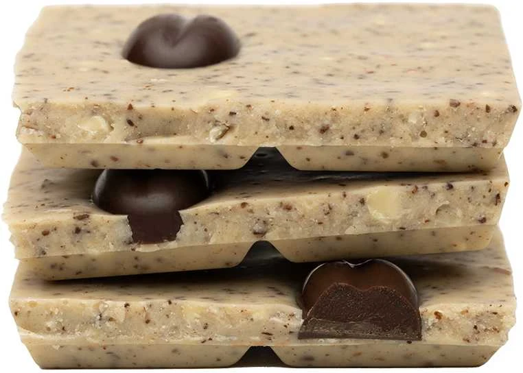 Rūta Baltasis šokoladas su pekaninėmis karijomis ir kava, 100 g