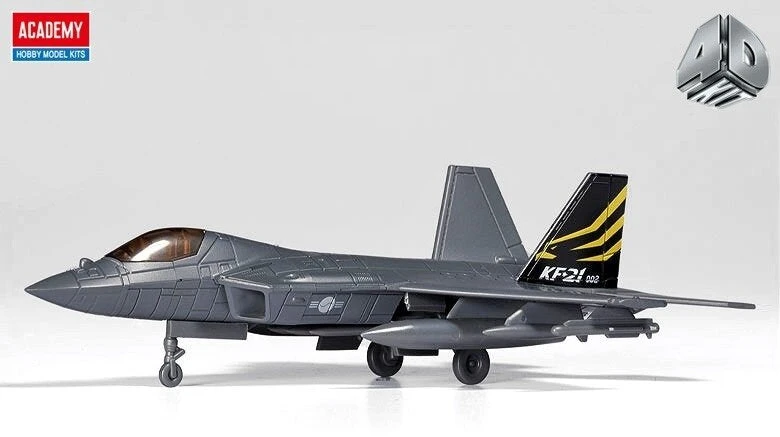 Academy KF-21 Boramae 4D plastikinis lėktuvo surenkamas modelis 14+