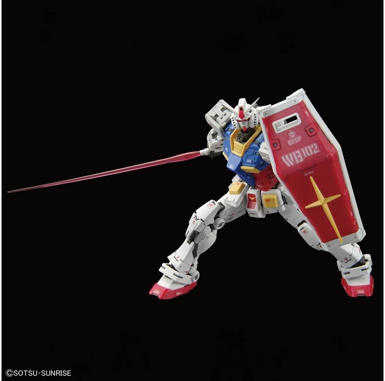 Bandai RG 1/144 RX-78-2 GUNDAM Ver. 2.0